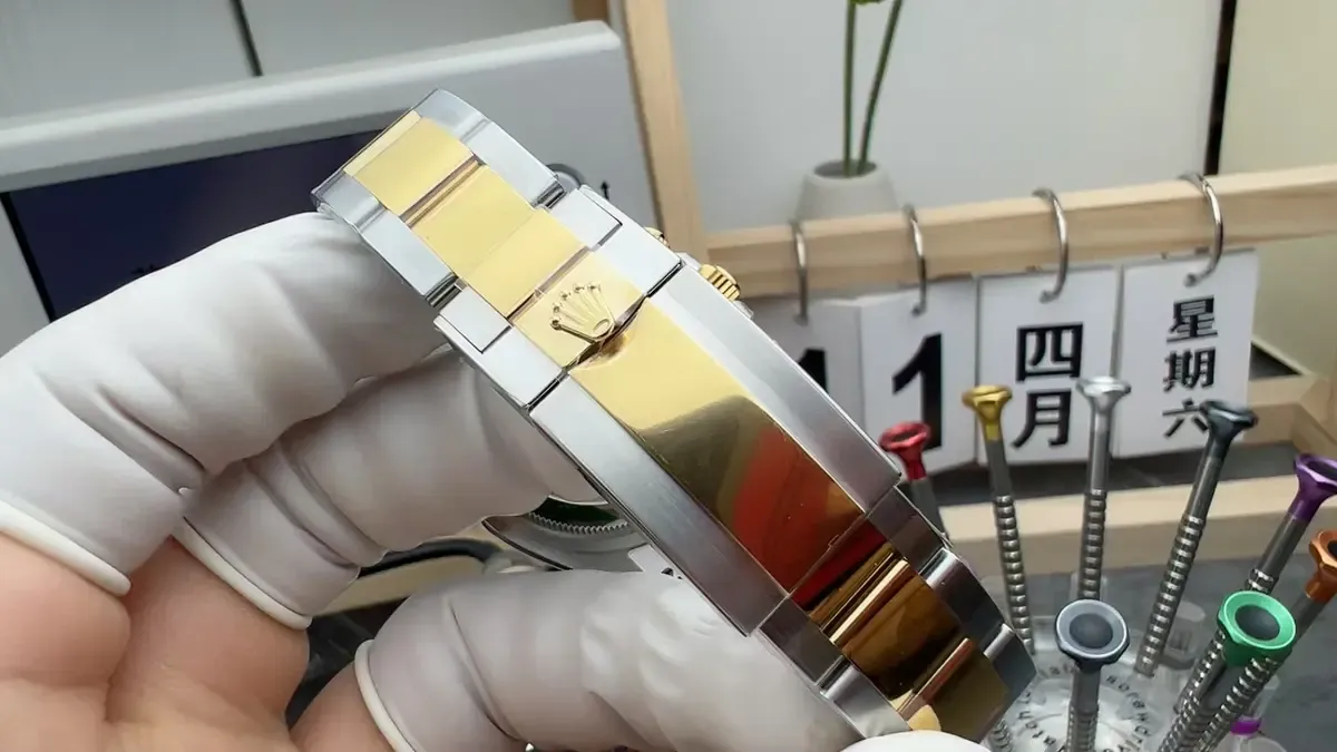 BT厂迪通拿升级版机芯拆解：真4130一体机，返修率低，走时稳