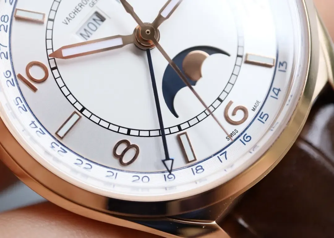 MX厂江诗伍陆之型4000E评测：全日历月相，2460机芯完美复刻