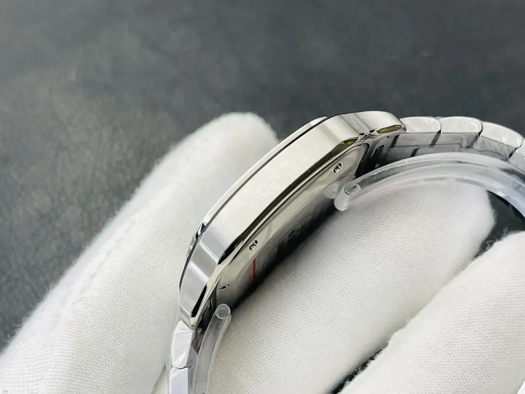 BV厂卡地亚山度士9015机芯评测：走时误差±10秒，稳定性到底如何？