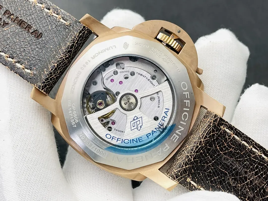 沛纳海复刻机芯天花板？VS厂P9000甲板工艺与摆轮位置完美还原