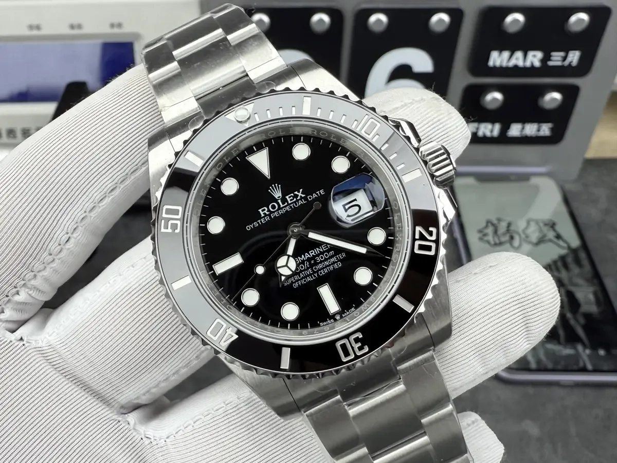 VS厂黑水鬼最新版深度评测：丹东3235机芯70小时动储