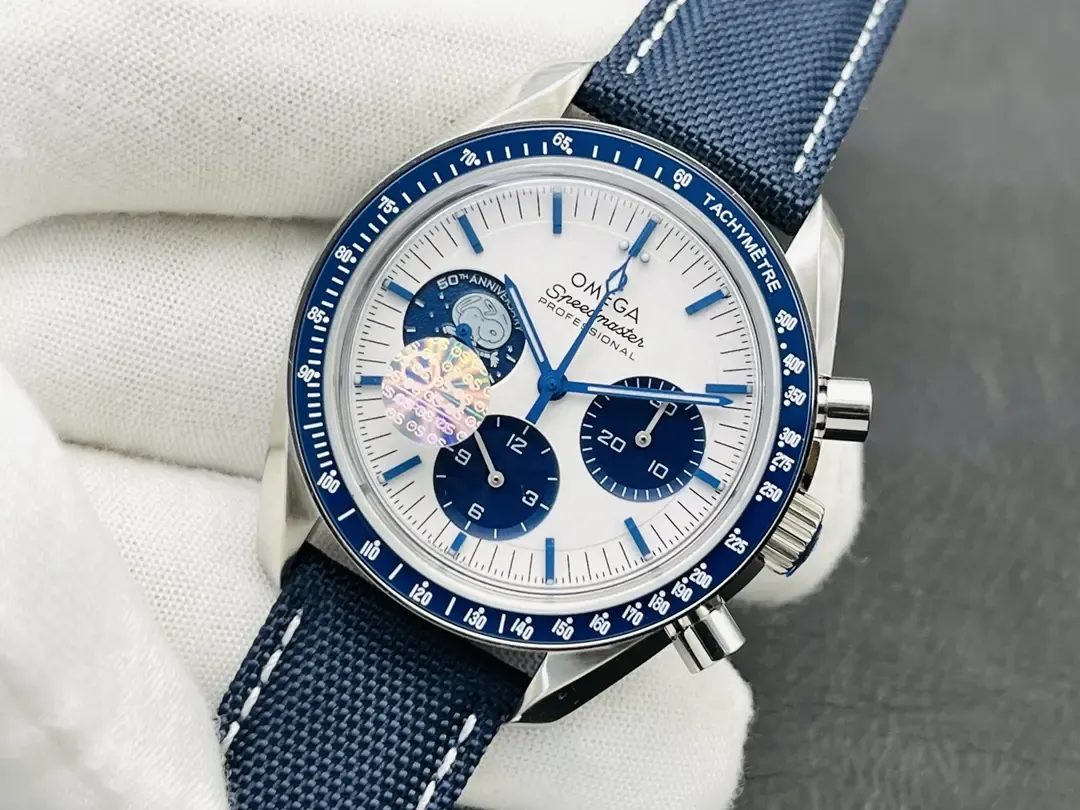 从史努比徽章到月球背面：OS厂超霸史努比款值不值得入？