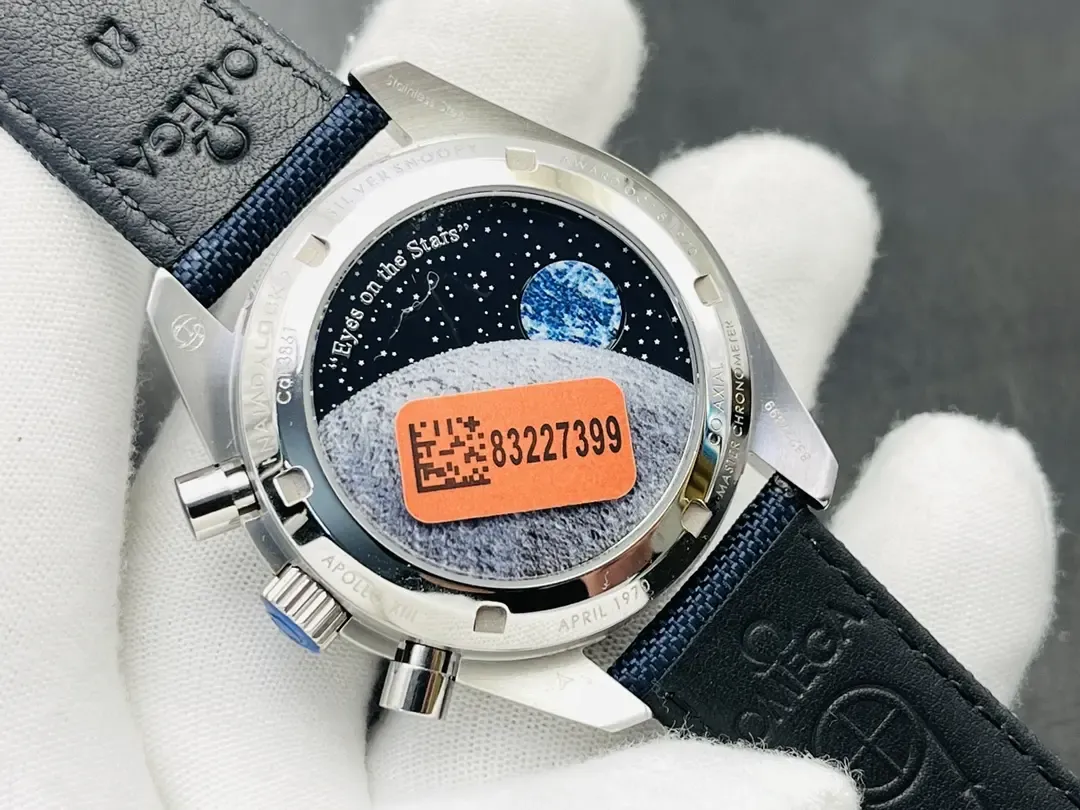 从史努比徽章到月球背面：OS厂超霸史努比款值不值得入？