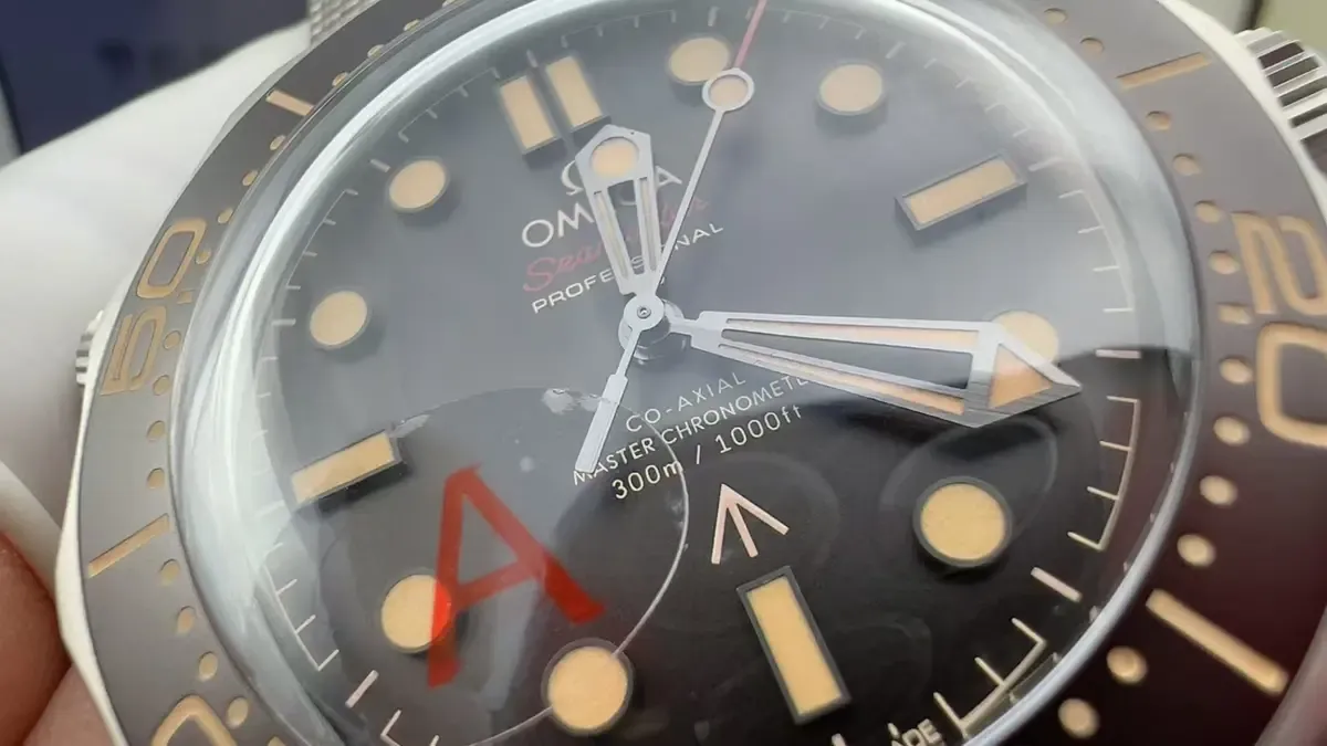 VS厂欧米茄无暇赴死深度评测：8806机芯+钛合金网状带