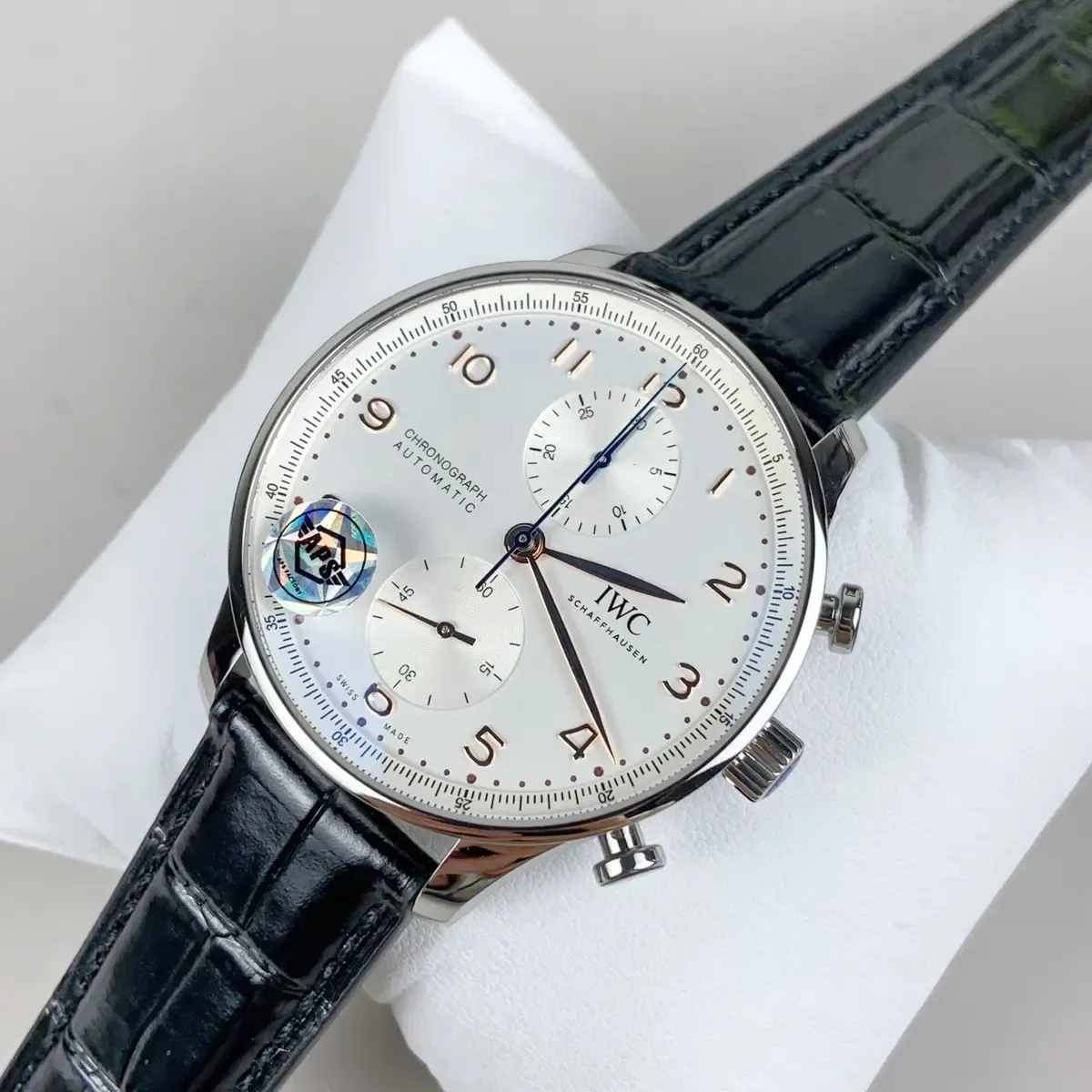 APS万国葡计透底款，凭什么敢说"机芯零妥协"？深度拆解