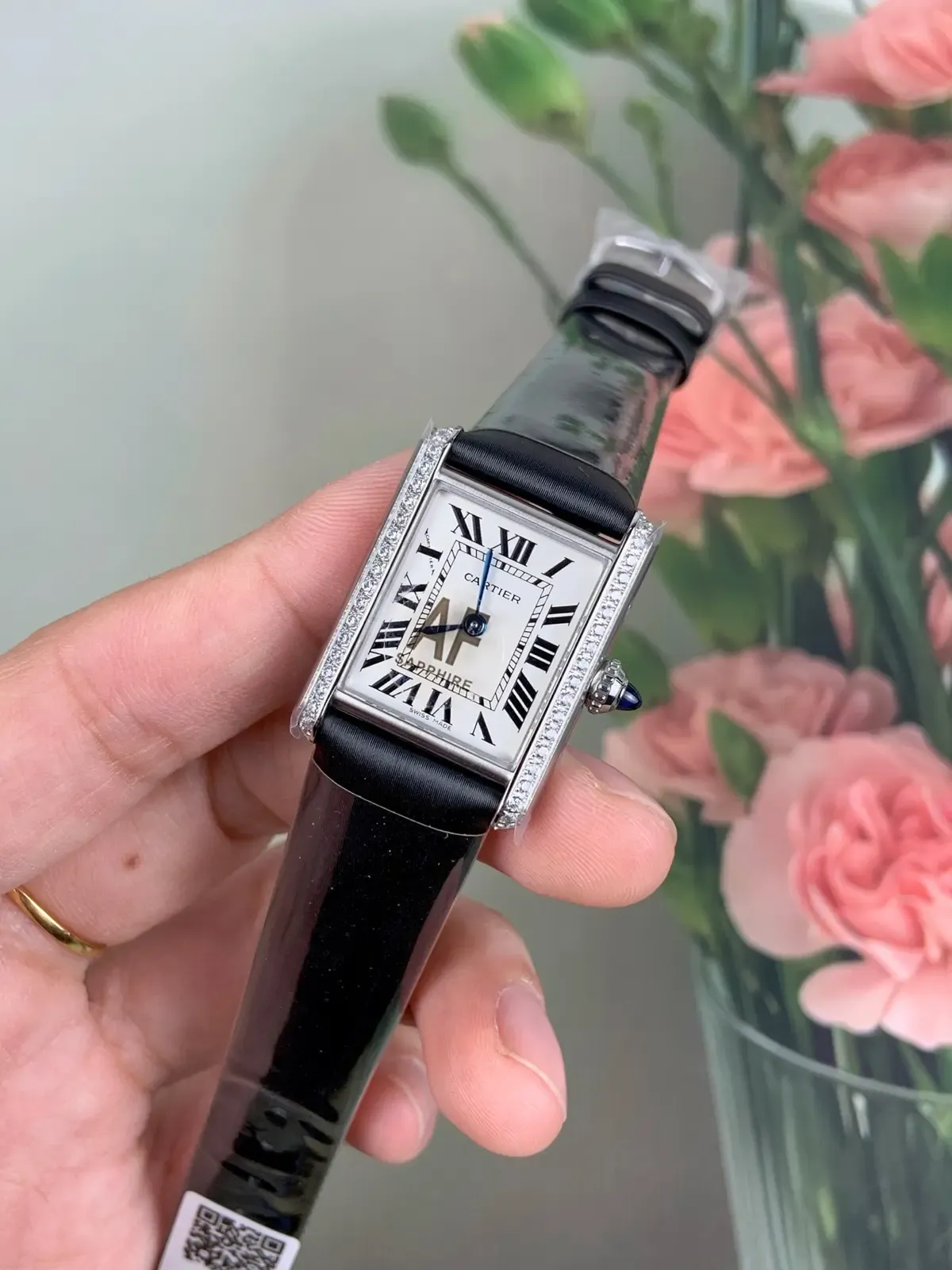 女生第一块"大牌表"怎么选？AF卡地亚坦克女表最合适