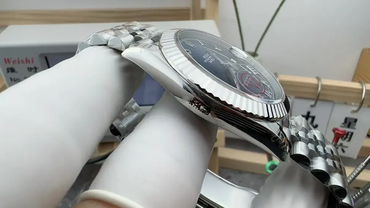 VS厂日志型V2真假鉴别：认准K6G编码，避免仿冒品