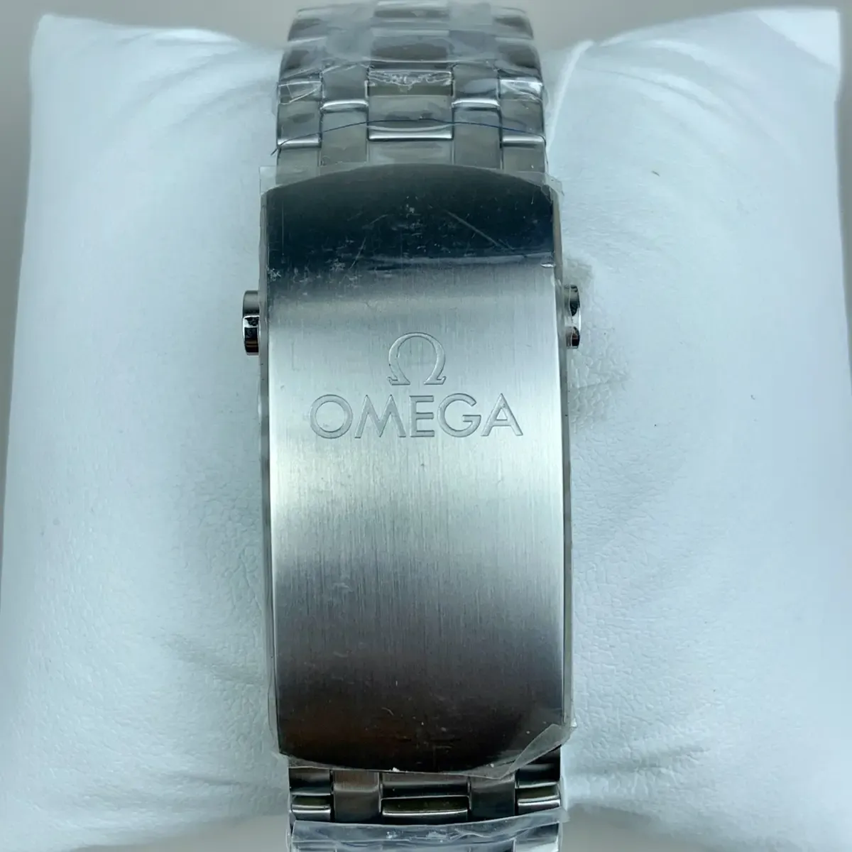 一体机芯加持：VS厂欧米茄海马300熊猫盘值得入手吗？