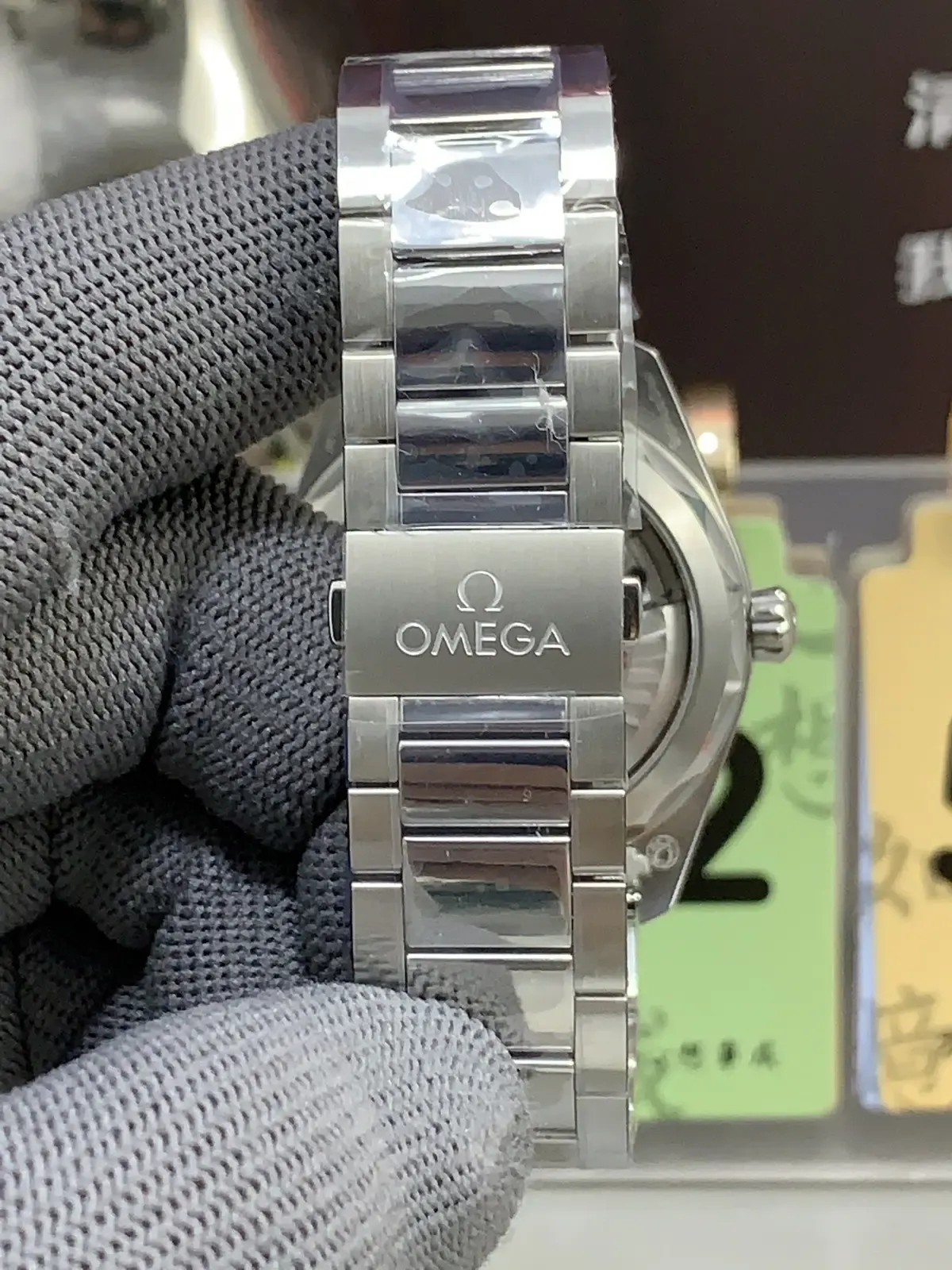 VS厂海马150柚木绿真假对比：8900机芯细节深度解析