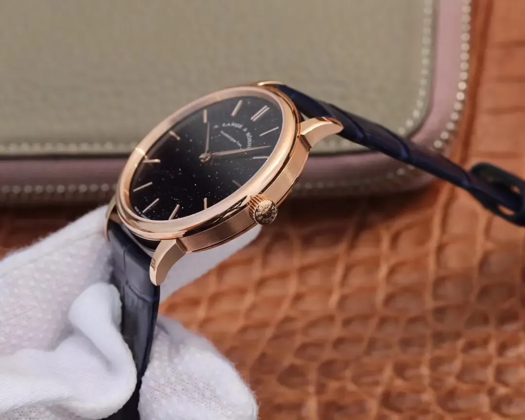 正装表的新选择：SV厂朗格Saxonia星空腕表真实上手评测