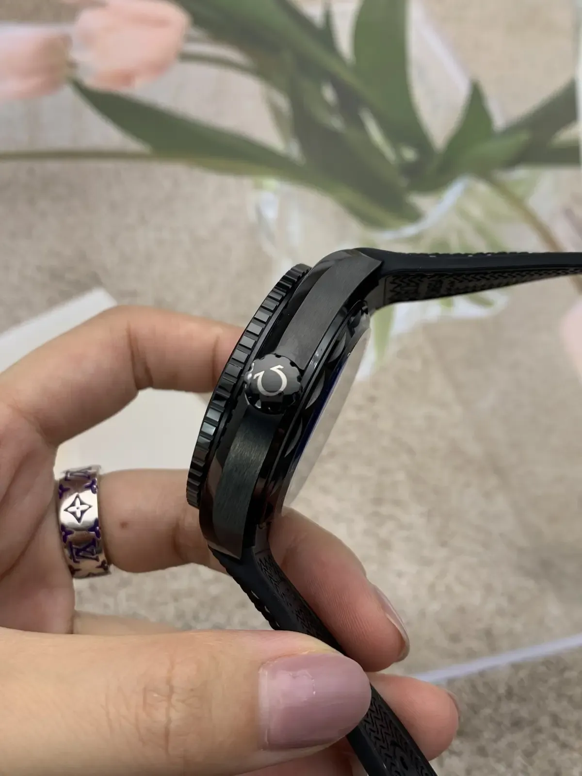 VS厂深海之黑45.5mm全黑陶瓷佩戴体验，告别一眼假