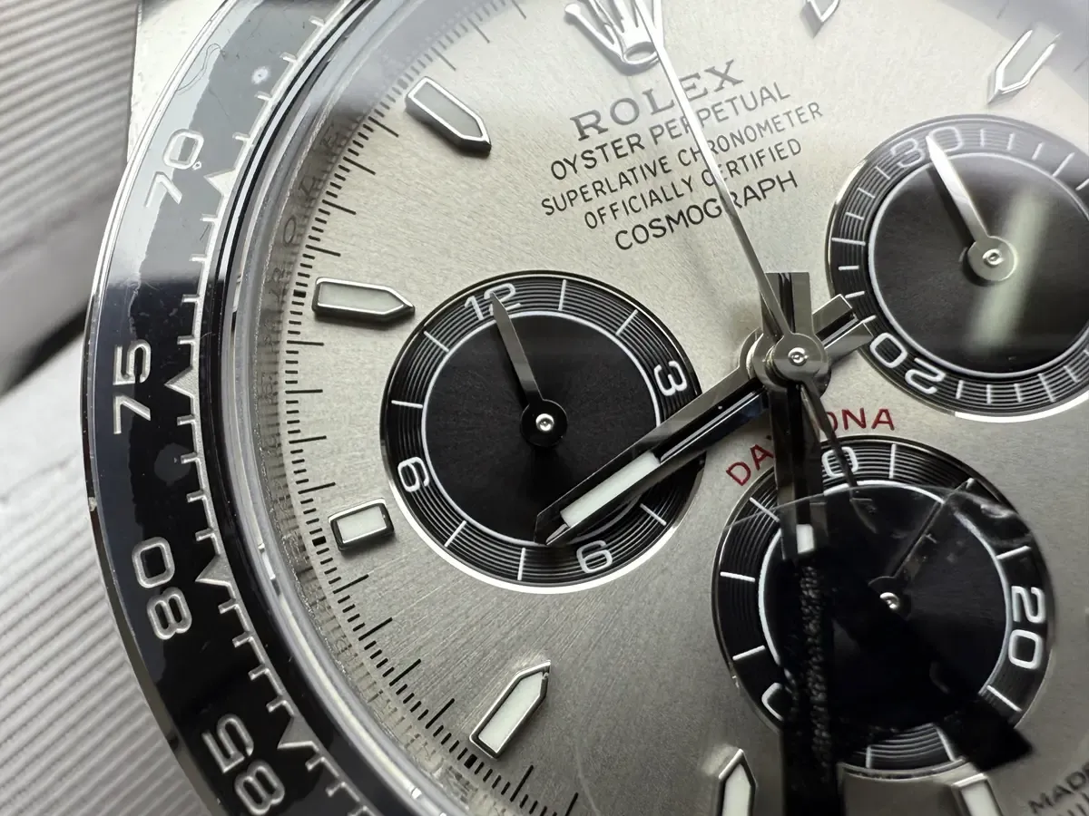 VS厂迪通拿值得买吗？详解4131机芯的升级与细节破绽