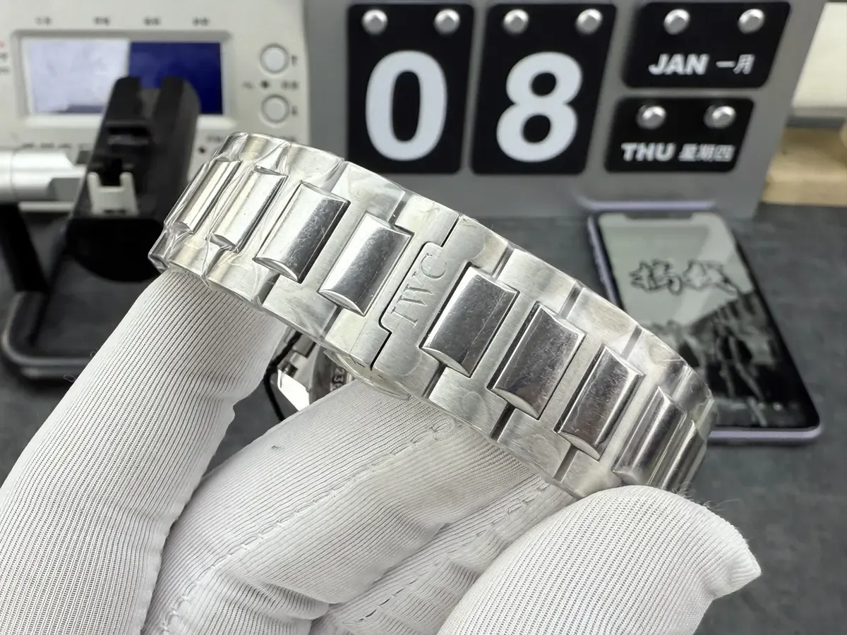 ZF厂万国葡计对比原版：还原度有多高？