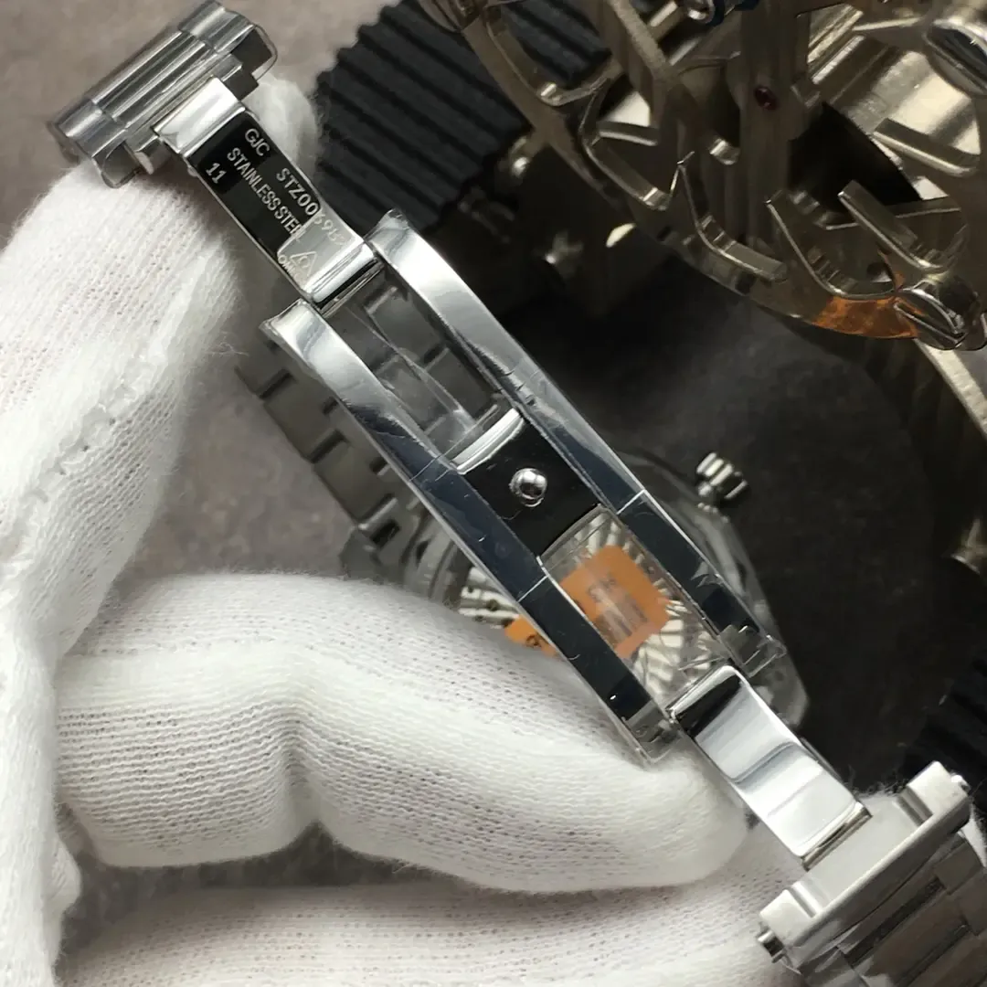 复刻表女款天花板？VS厂欧米茄海马150女表实拍评测