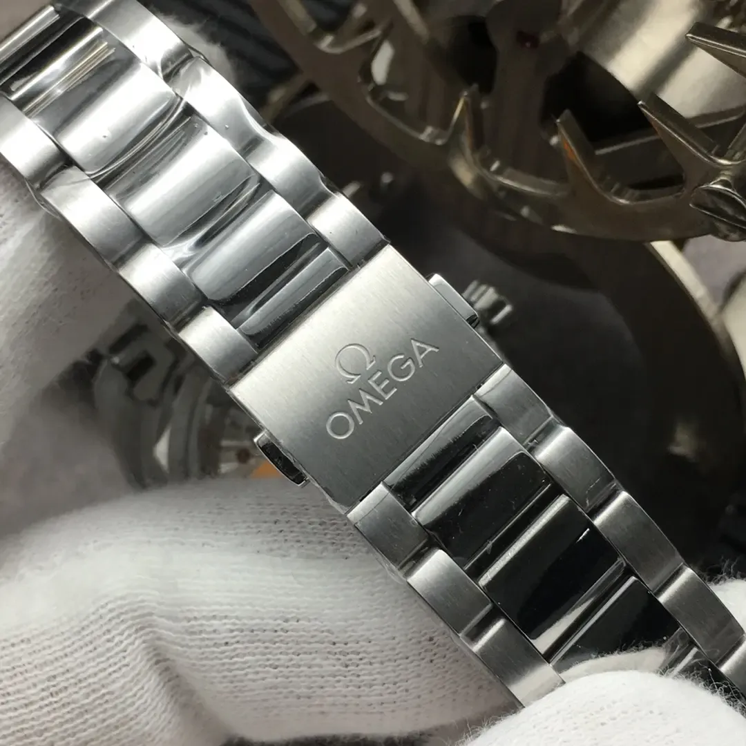 复刻表女款天花板？VS厂欧米茄海马150女表实拍评测