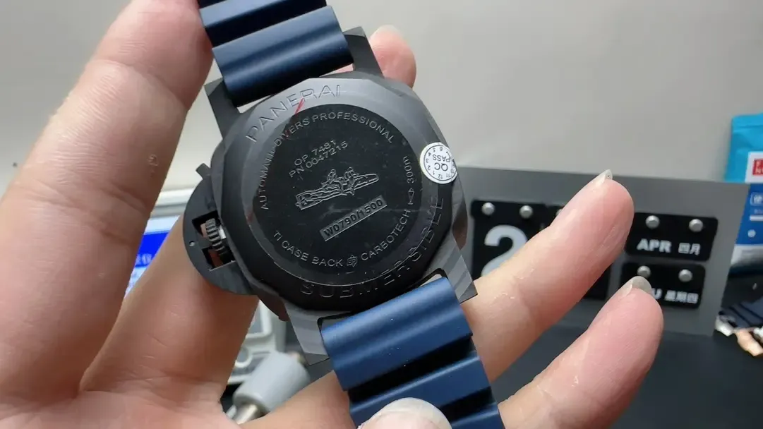 VS厂沛纳海PAM01232评测：碳纤维表壳+47mm，硬汉腕表