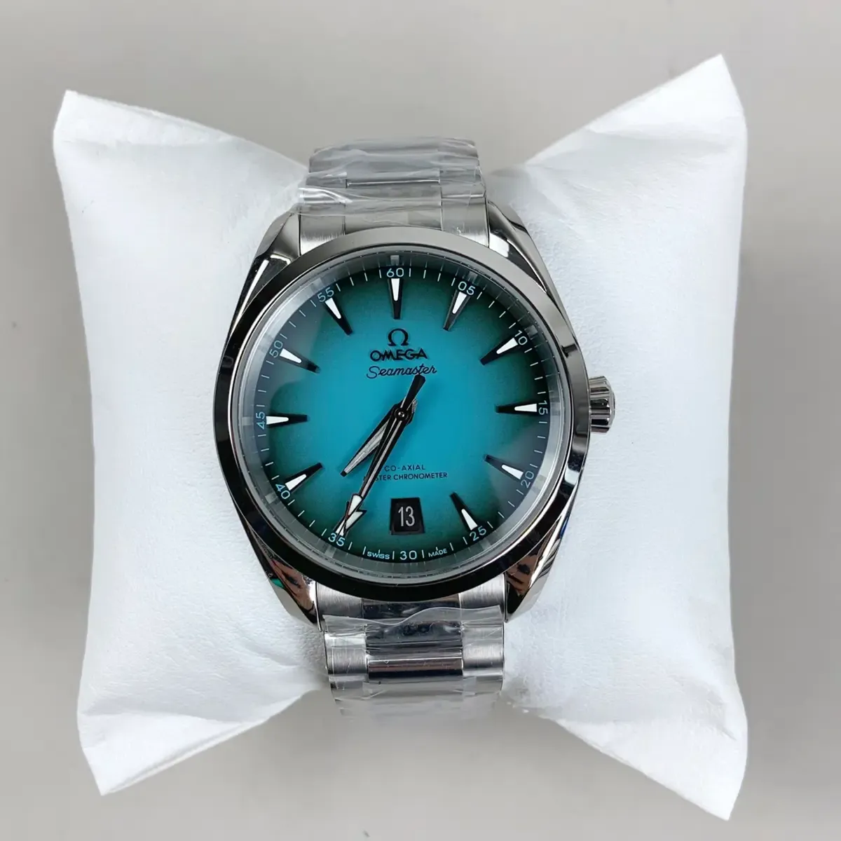 欧米茄海马150复刻怎么选？VS厂海马渐变绿松石深度解析