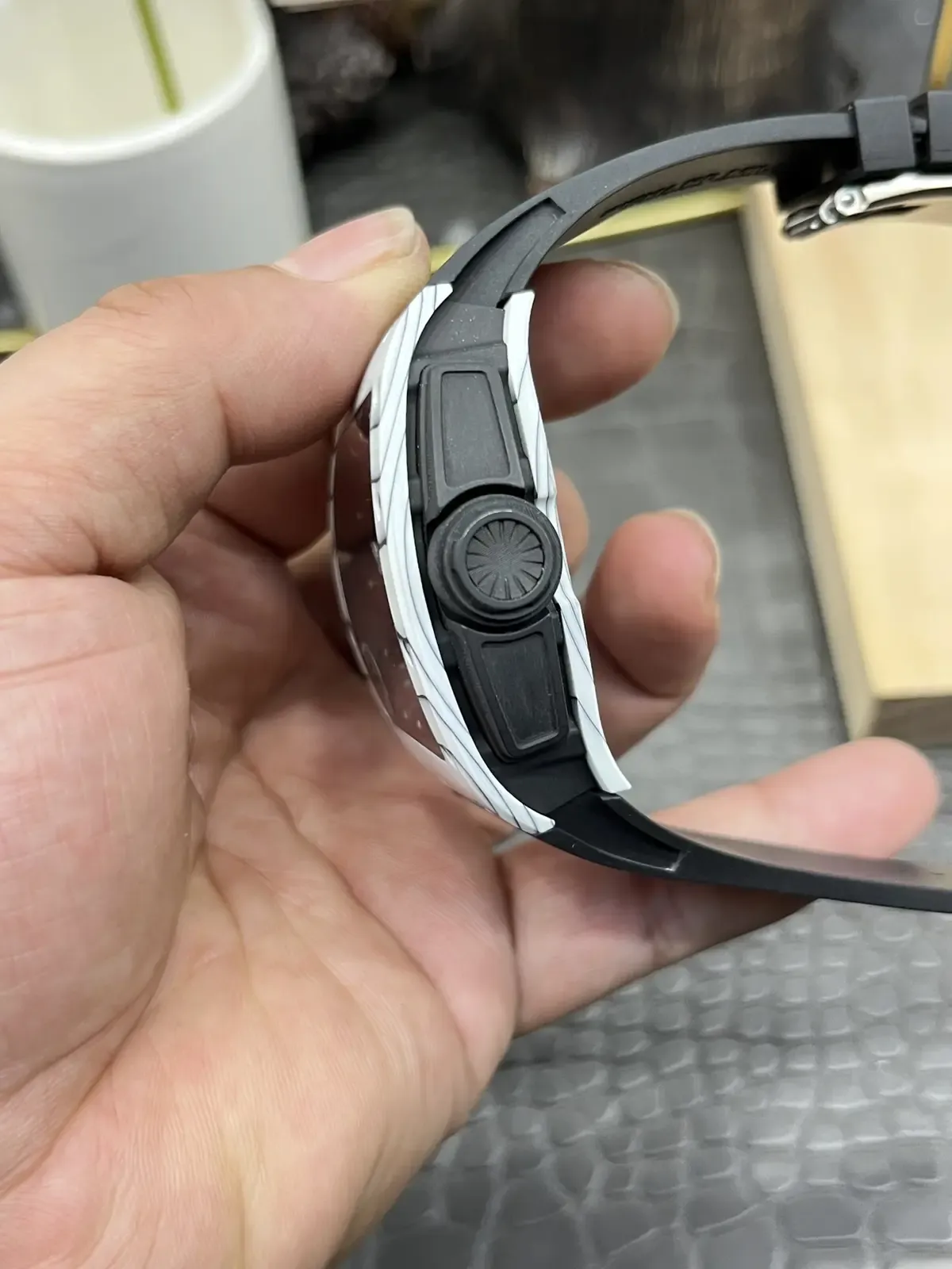 复刻避坑指南：APS理查德RM61-01一体机芯+55小时动储实测