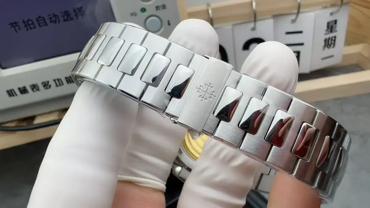 3K厂鹦鹉螺5711一体机芯版本横向对比