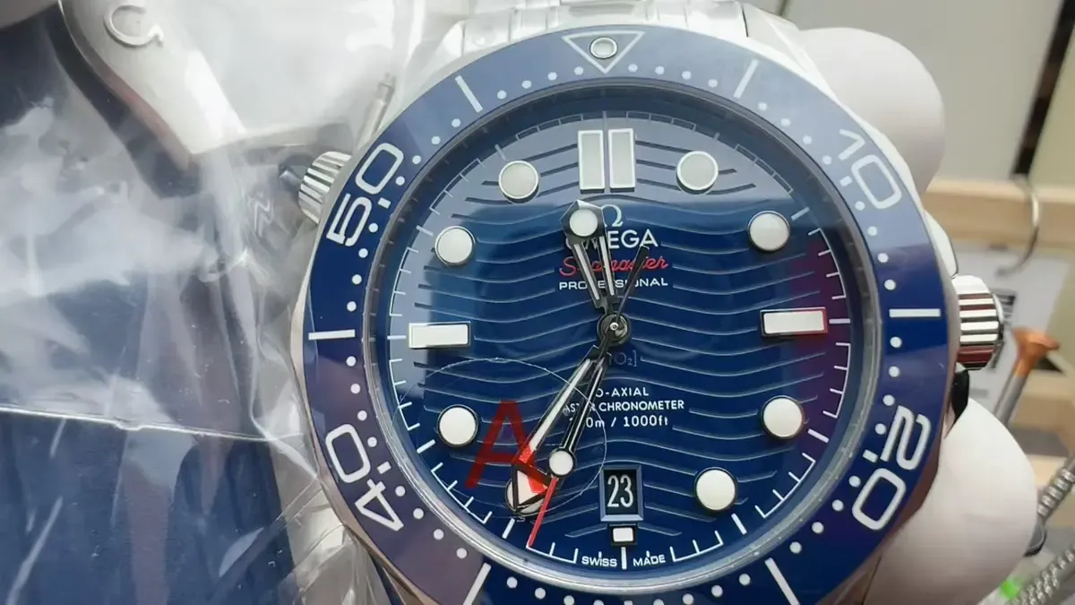 8800机芯返修率低？VS厂欧米茄海马300使用三年实测