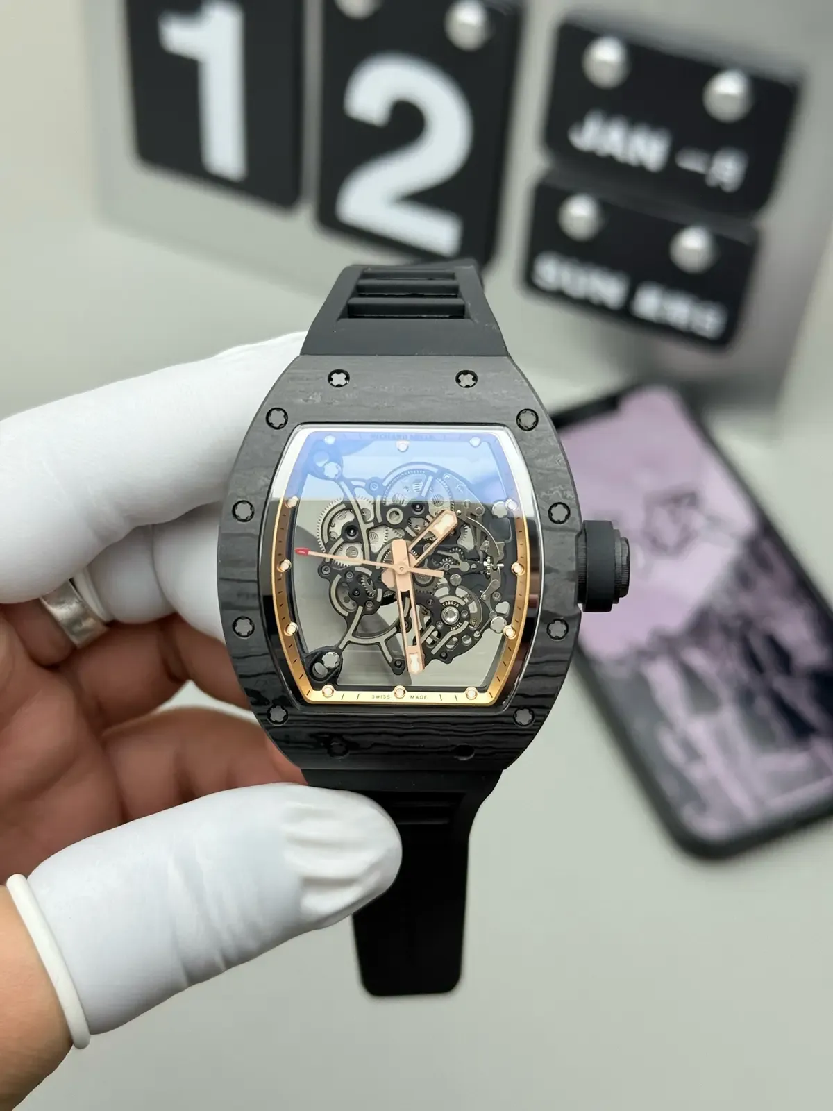 BBR厂理查德RM055碳纤维版评测：一体机芯+轻量化材质