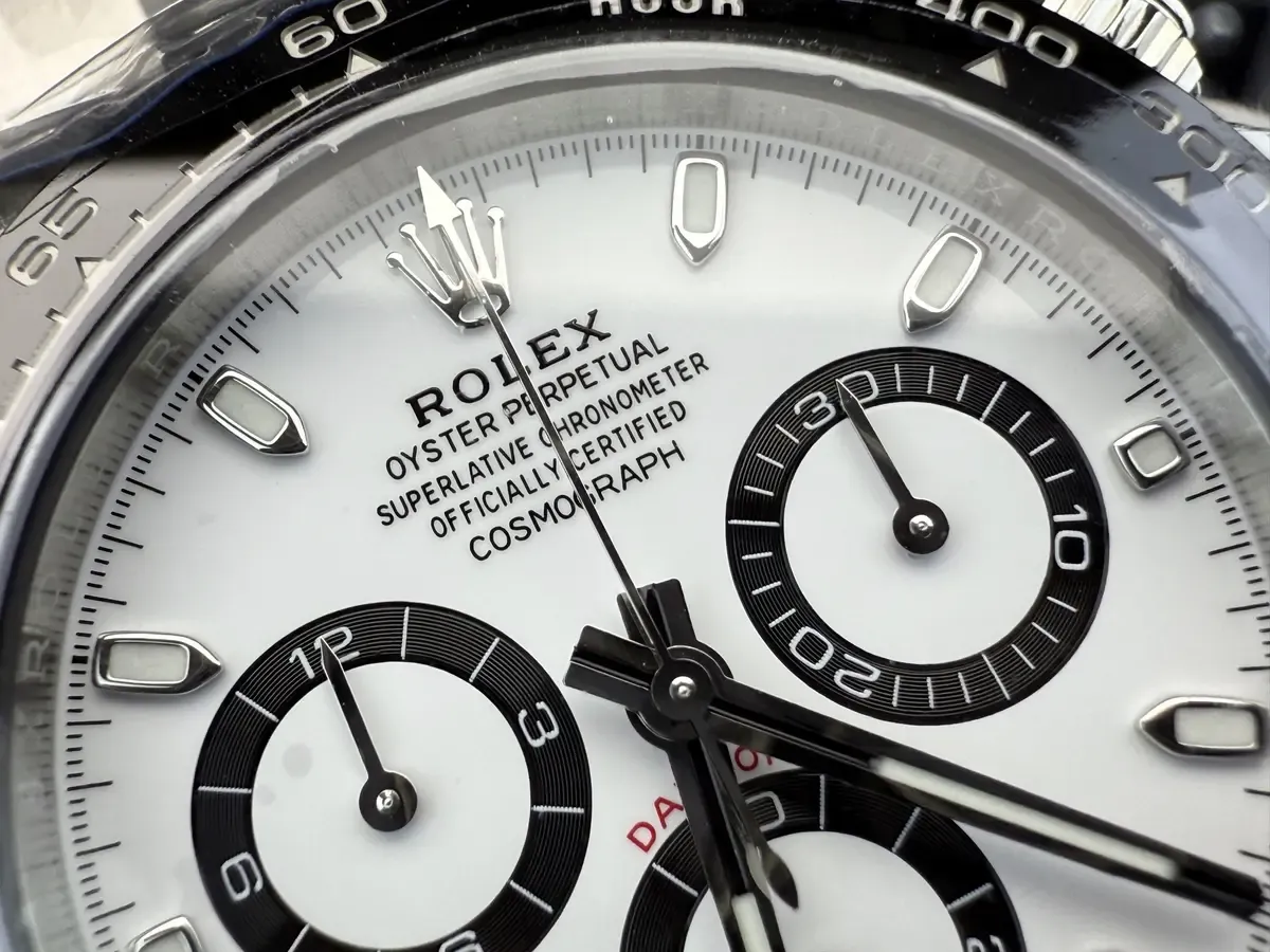 BT厂熊猫迪通拿评测：4130机芯+904钢，还原度到底有多高？