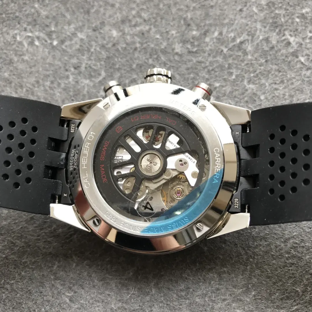 XF厂泰格豪雅卡莱拉黑面旋风评测：赛车计时表复刻哪家强？