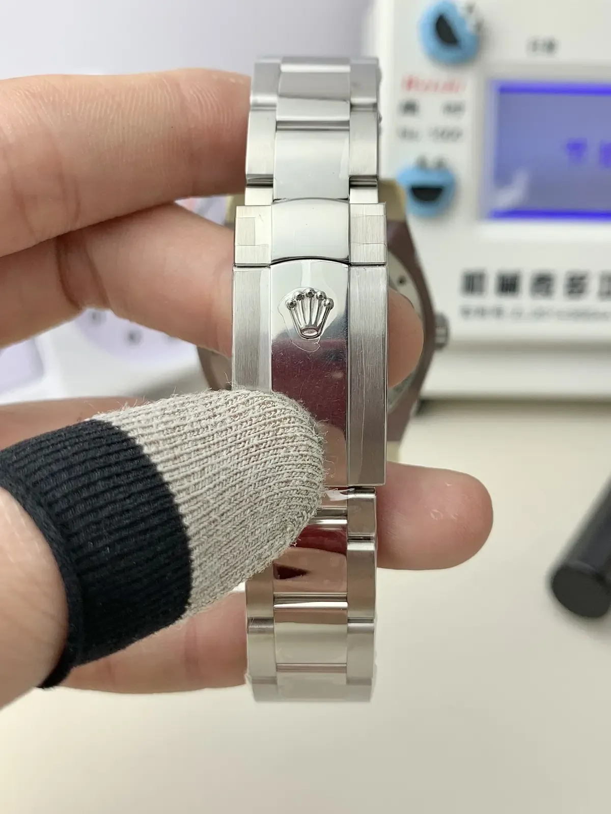 劳力士格磁型复刻表怎么选？GS厂绿玻璃做工深度解析