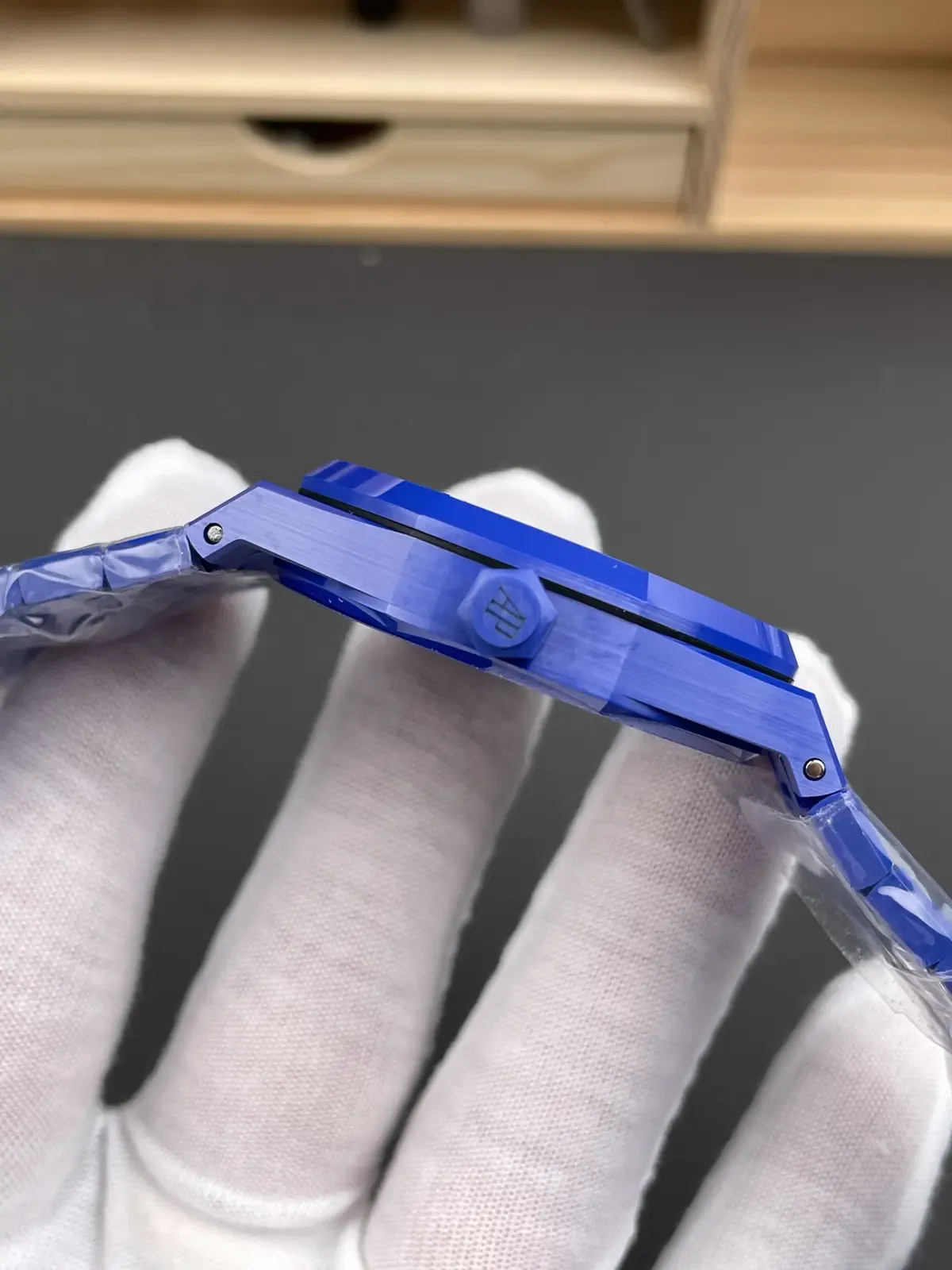 复刻表天花板：APS厂爱彼15500蓝陶瓷一体机芯拆解评测