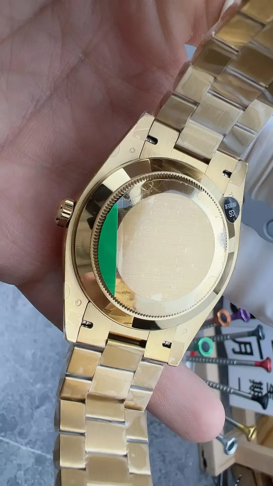 GS厂黑冰糖配重版，盘面细节还原度分析