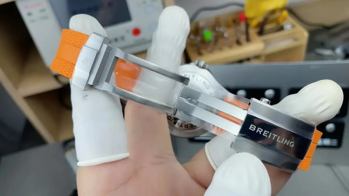 BLS厂百年灵超级海洋彩虹丁，做工细节与正品差多少？