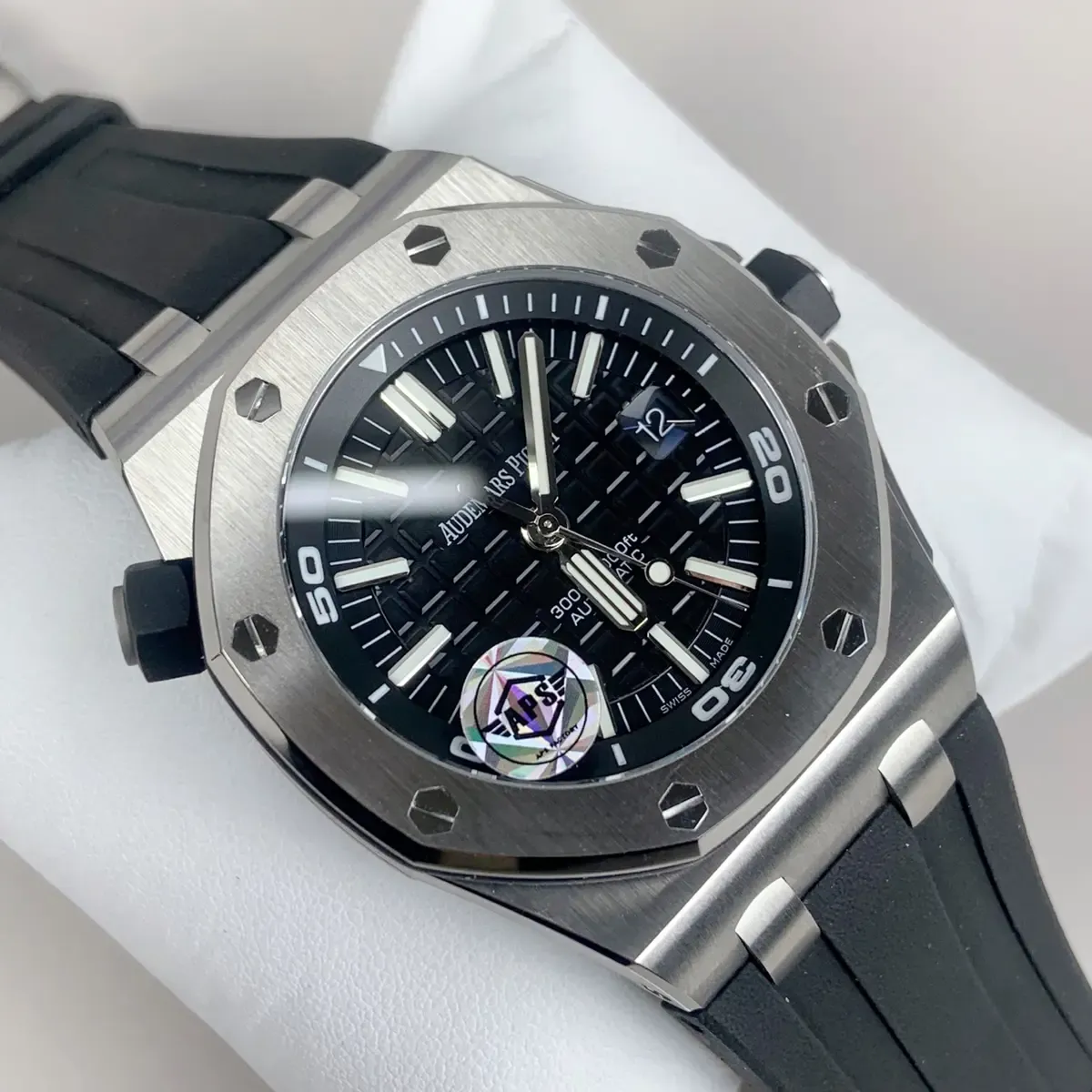 APS厂爱彼15710深度评测,盘面细节实拍放大看