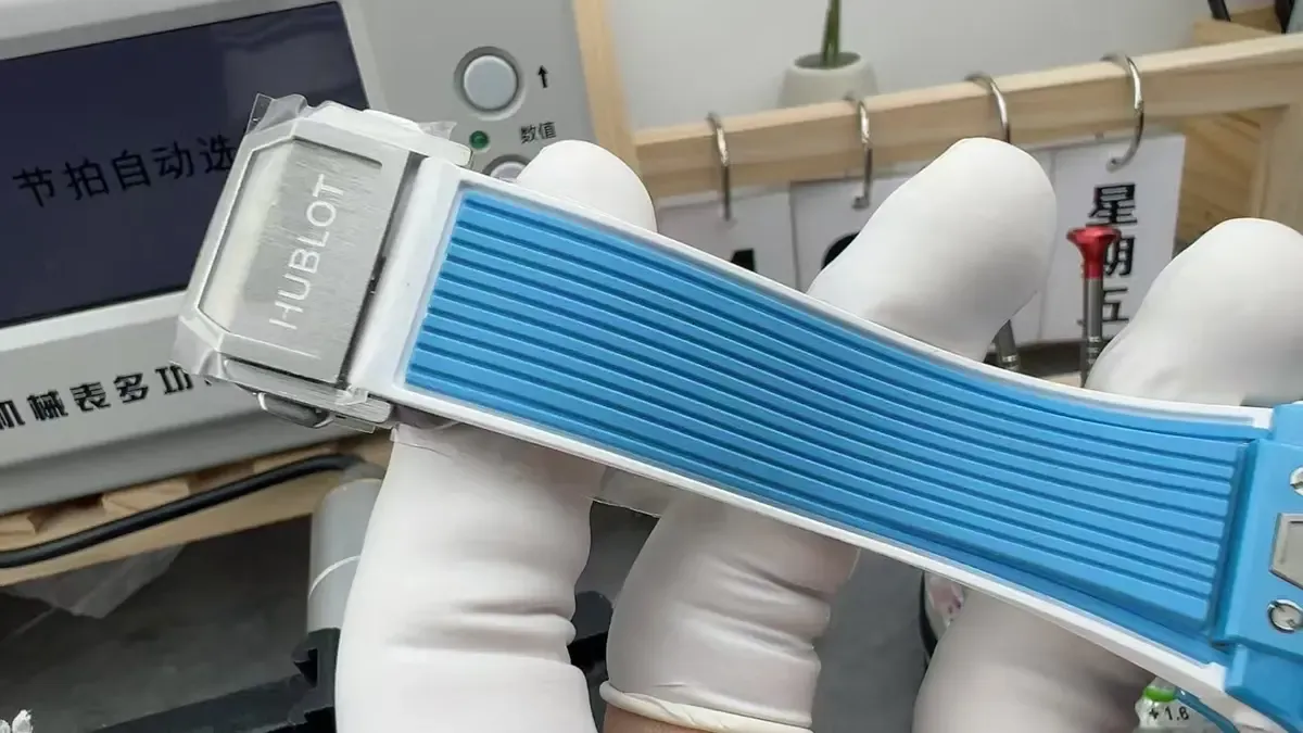 天花板复刻，BBF宇舶大爆炸蒂芙尼蓝值不值得入