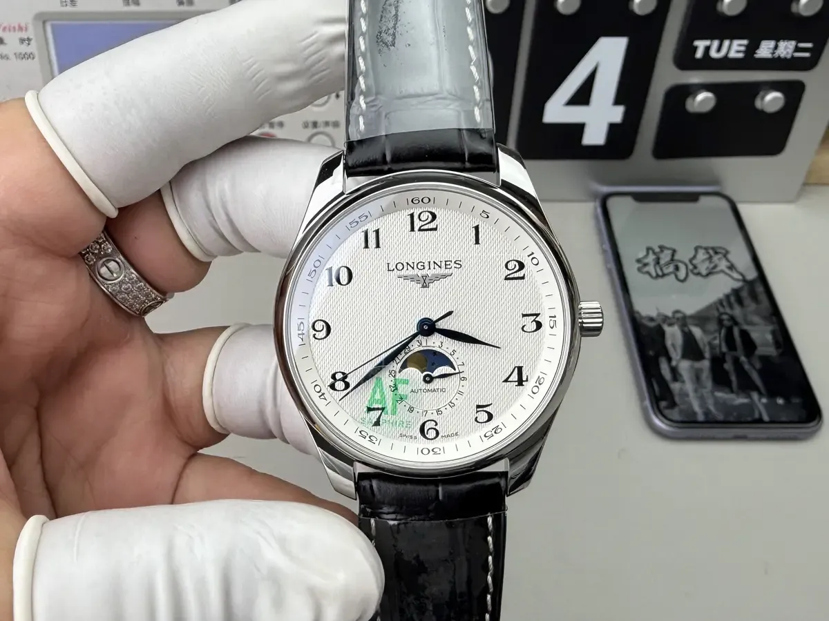 花正品零头价买复刻，AF厂浪琴四针月相值不值？