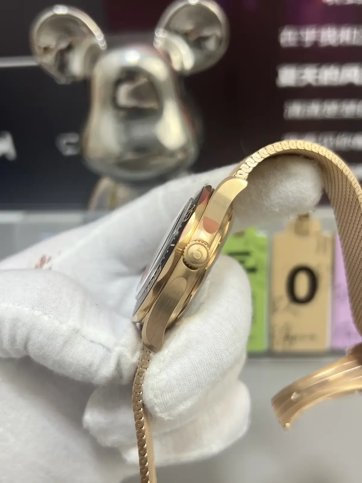 42mm磨砂黑盘+54小时动储：VS海马300青铜金版上手体验