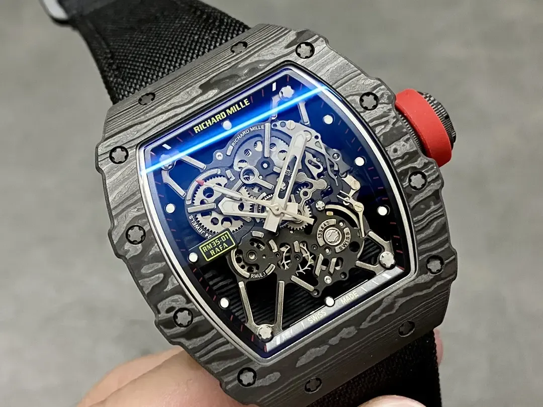 深度拆解BBR理查德RM35-01：NTPT碳纤维表壳工艺有多强？