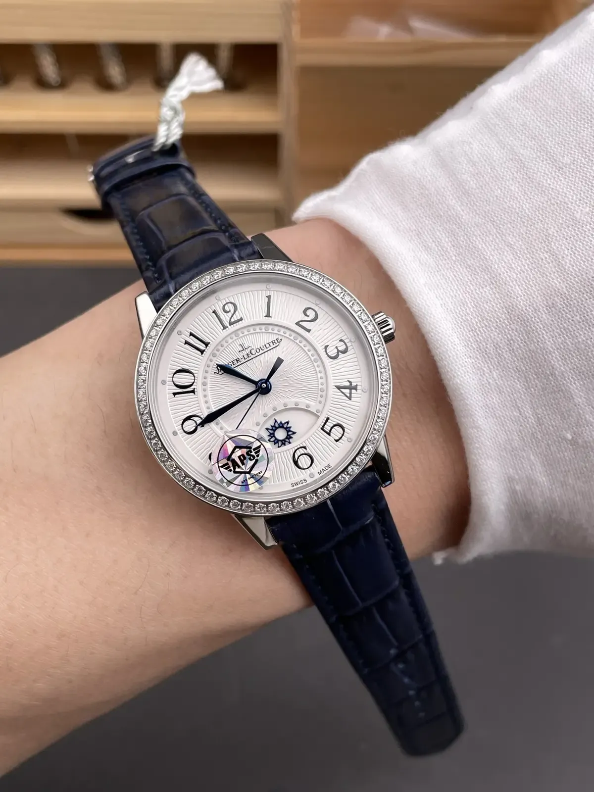 APS厂积家约会深度评测：从机芯到表带，细节都抠了一遍