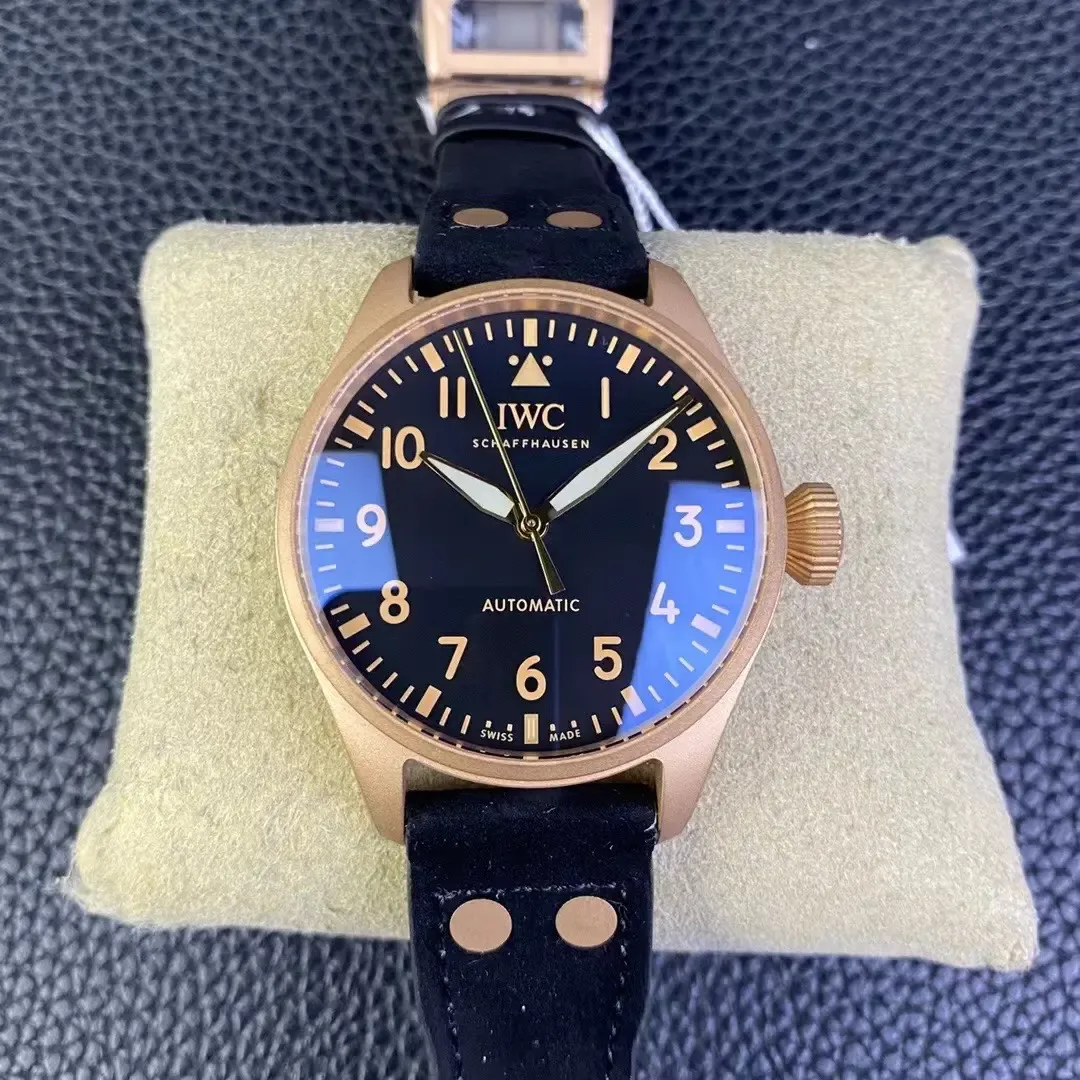 M+厂万国飞行员喷火战机青铜评测：43mm尺寸