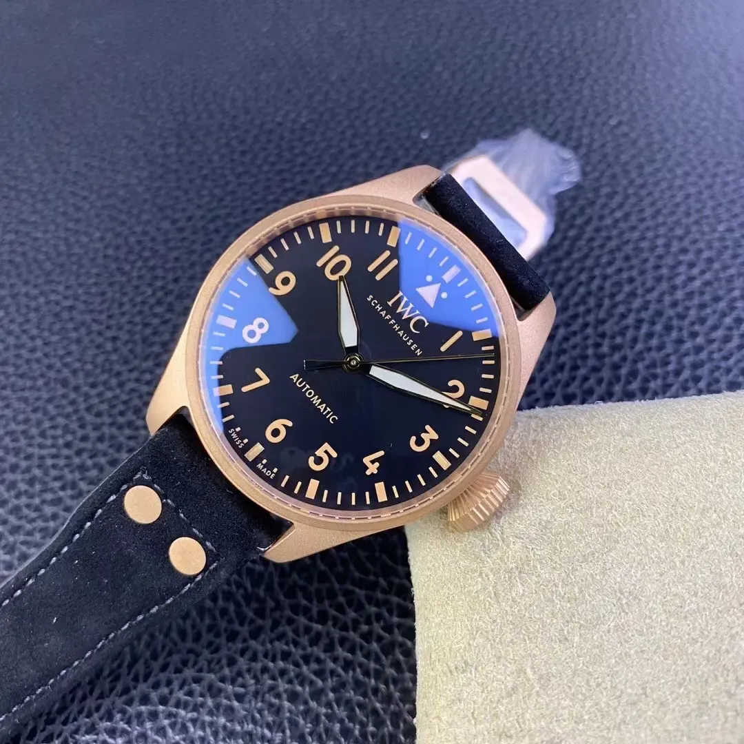 M+厂万国飞行员喷火战机青铜评测：43mm尺寸