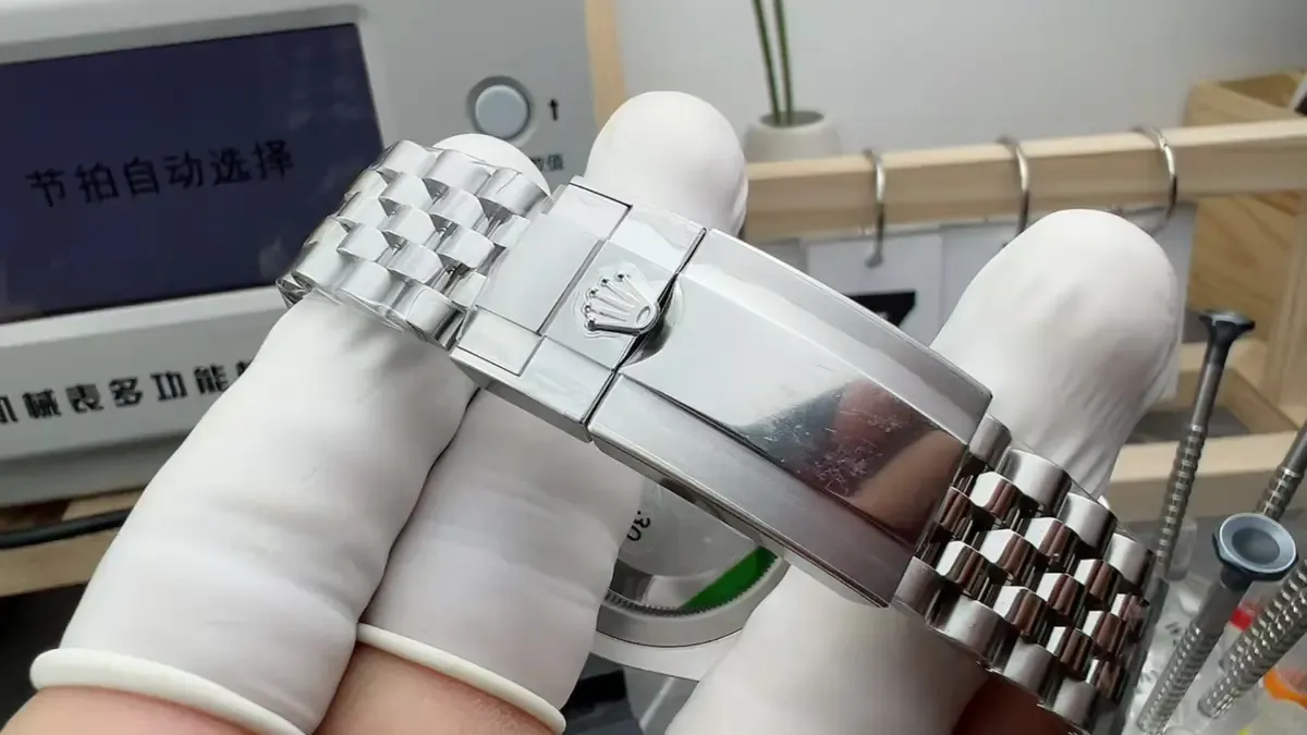 市场最强格林尼治复刻？VS厂皮蛋圈丹东3285机芯测评