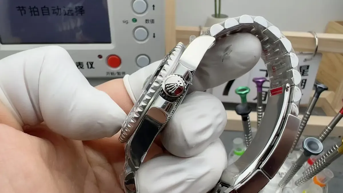 市场最强格林尼治复刻？VS厂皮蛋圈丹东3285机芯测评