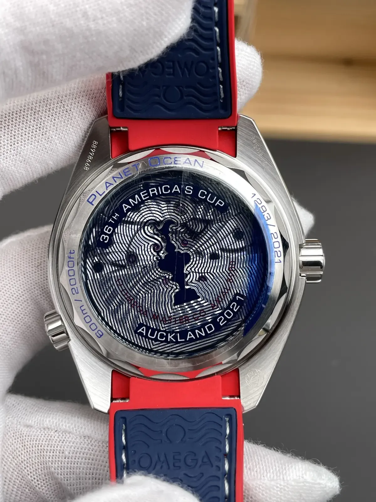 VS厂欧米茄海马美洲杯深度评测：三色陶瓷圈，白红蓝炸裂