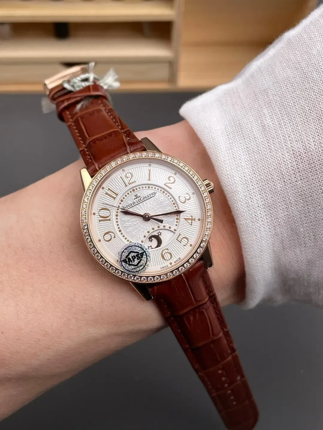 APS厂积家约会女表深度评测：898A一体机芯突破