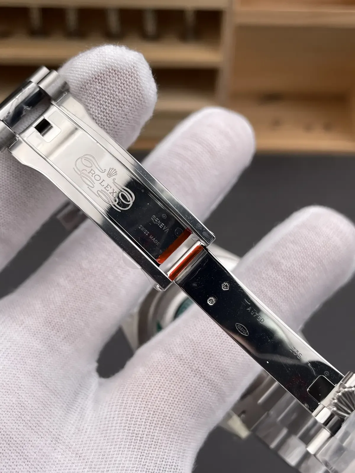 告别轻飘飘！RC厂冰蓝星期日志配重版，高密度复合钢+精准210克