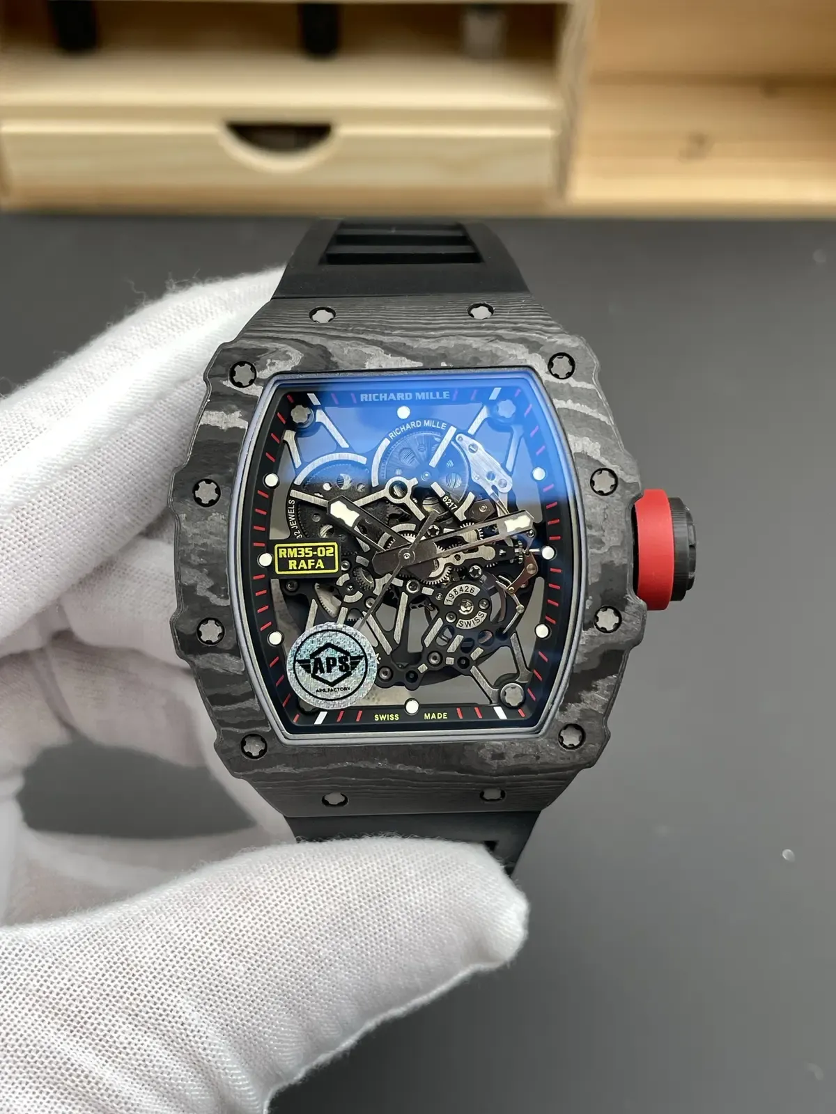 APS厂理查德RM35-02深度评测：NTPT碳纤维+无卡度机芯