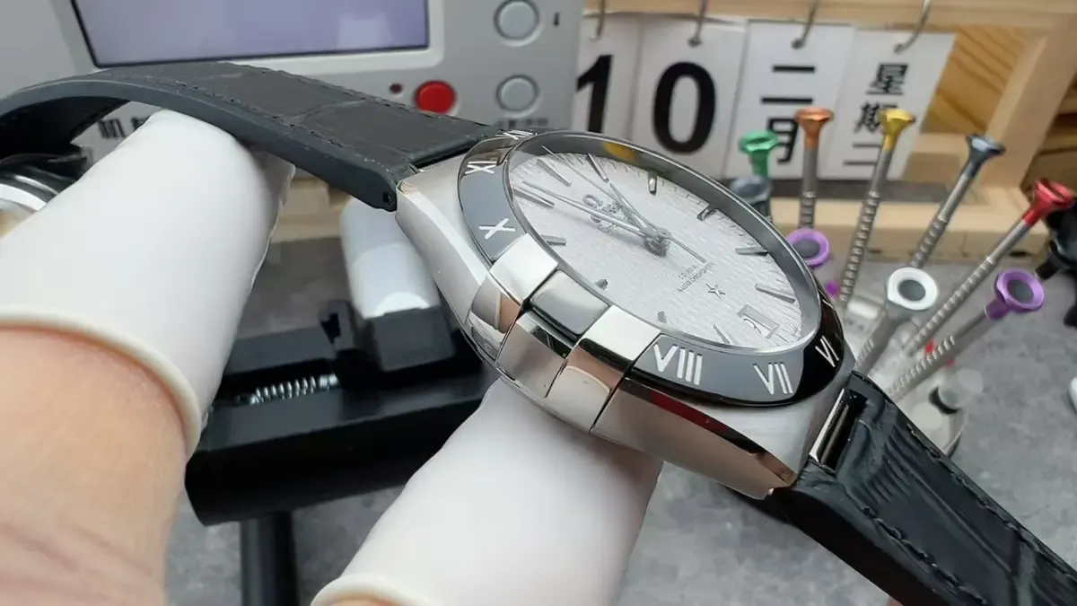 拆解VS厂欧米茄星座8900一体机芯，揭秘低返修率的核心秘密