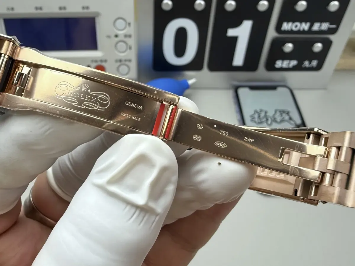 深度解析VS厂劳力士金游艇丹东3235一体机芯！