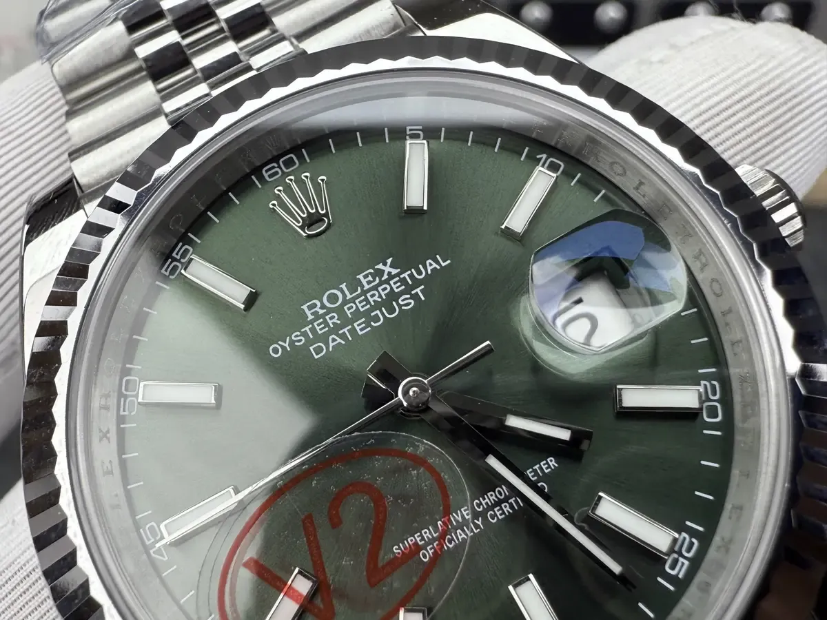 VS厂日志薄荷绿全面评测：从机芯硬实力到长期维护指南