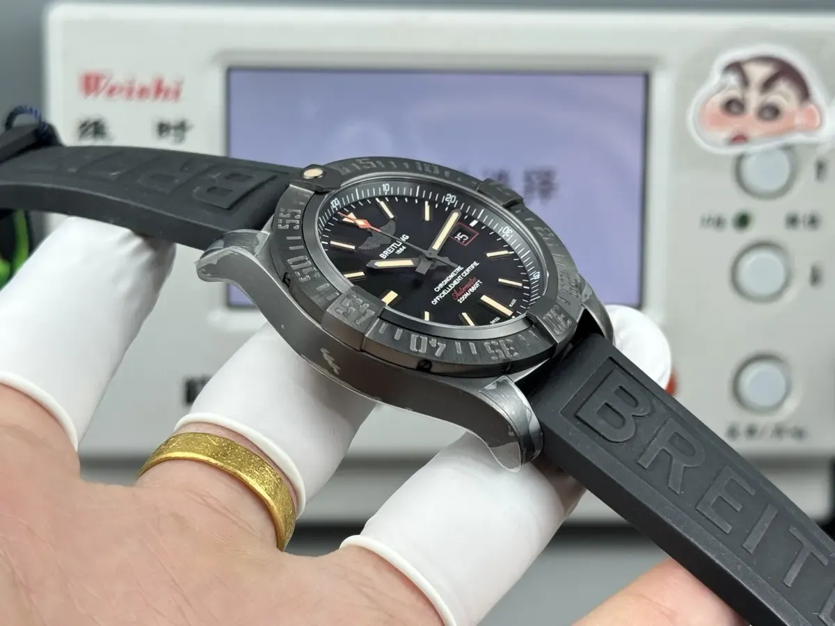 GF厂V4百年灵黑鸟侦察机终极版评测，硬汉玩家必看