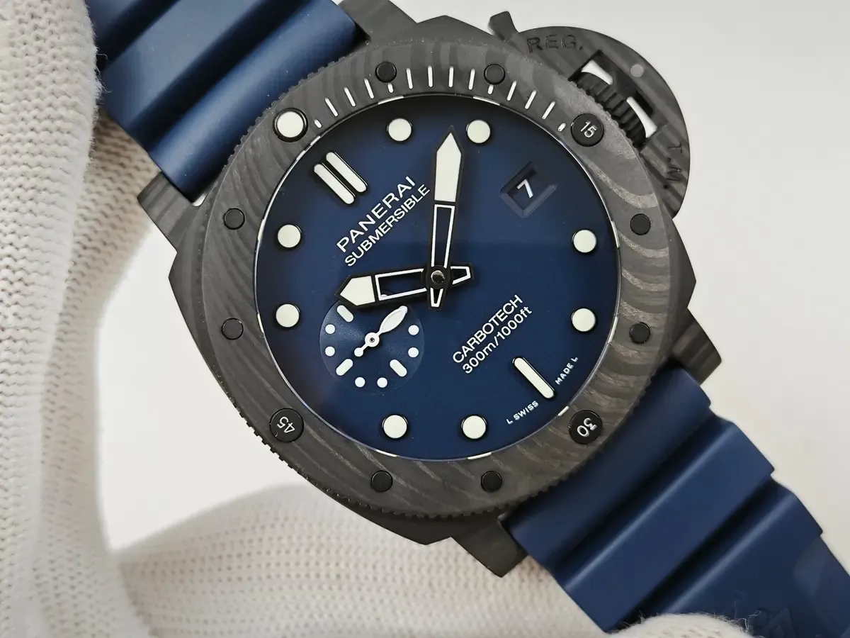 VS厂沛纳海PAM1232碳纤维表壳纹路封神，这还原度绝了！